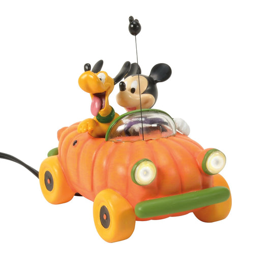 Department 56 Arriving In Style