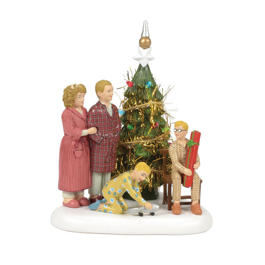 Department 56 The Family Opens Their Gifts