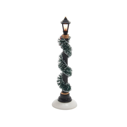 Department 56 Small Town Street Lamps