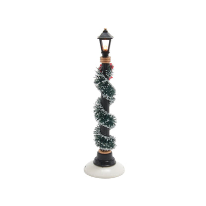 Department 56 Small Town Street Lamps